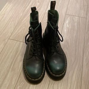 Dr.Martens boots